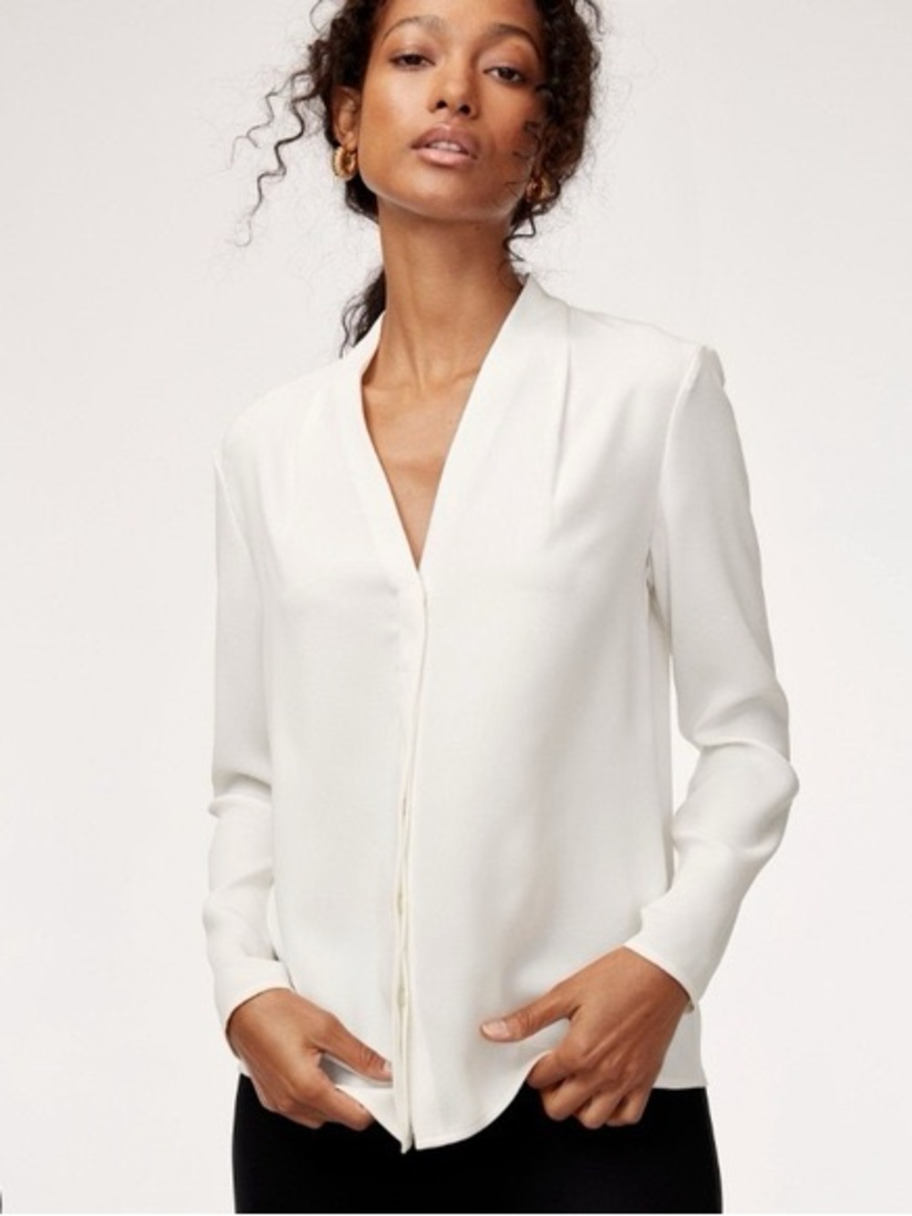 Babaton Aritzia Akira blouse white size small